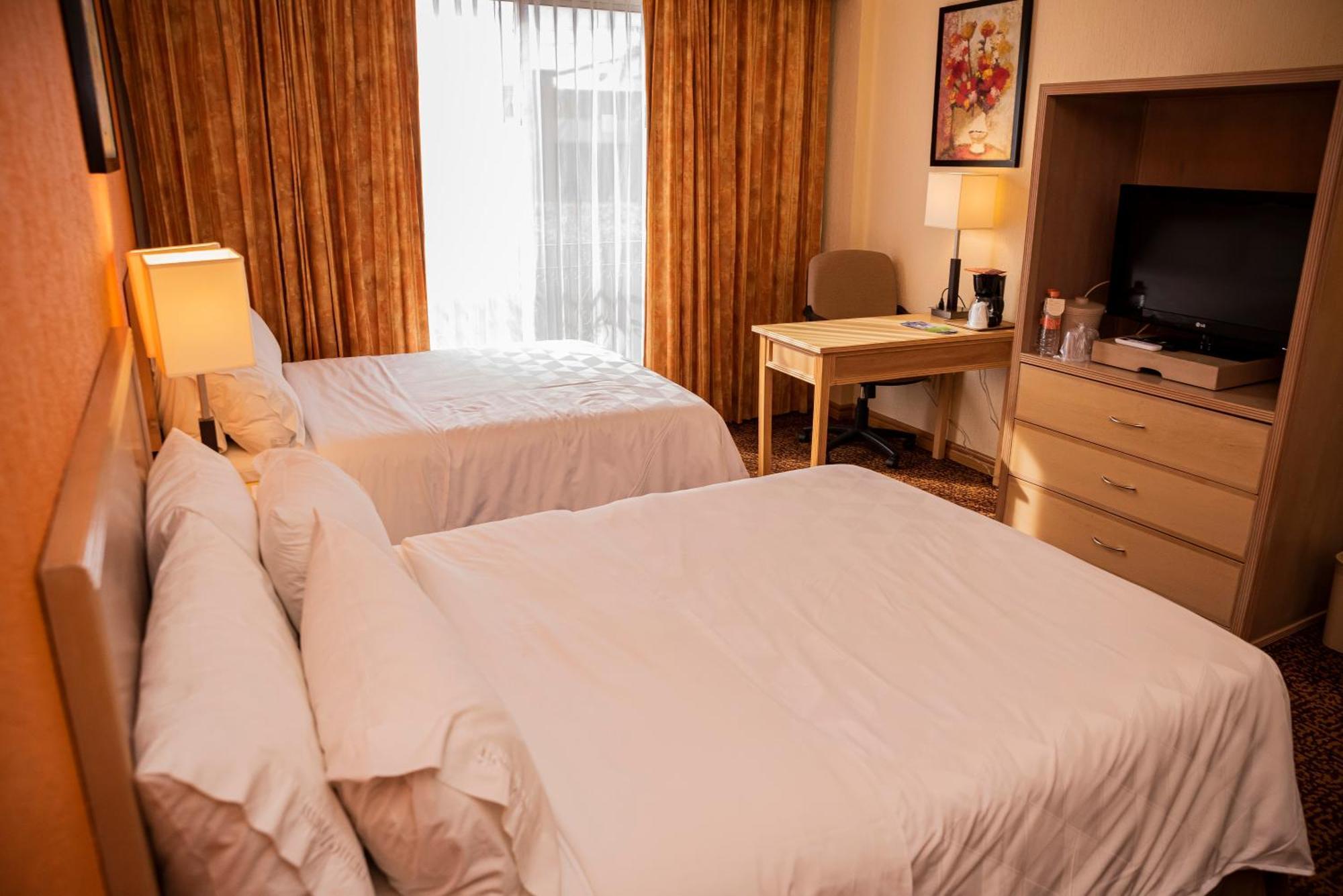 Holiday Inn La Piedad By Ihg Exterior photo